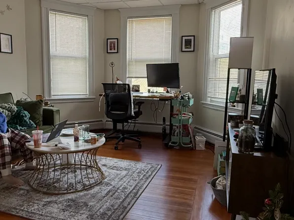 112 Thurston St, Somerville, MA