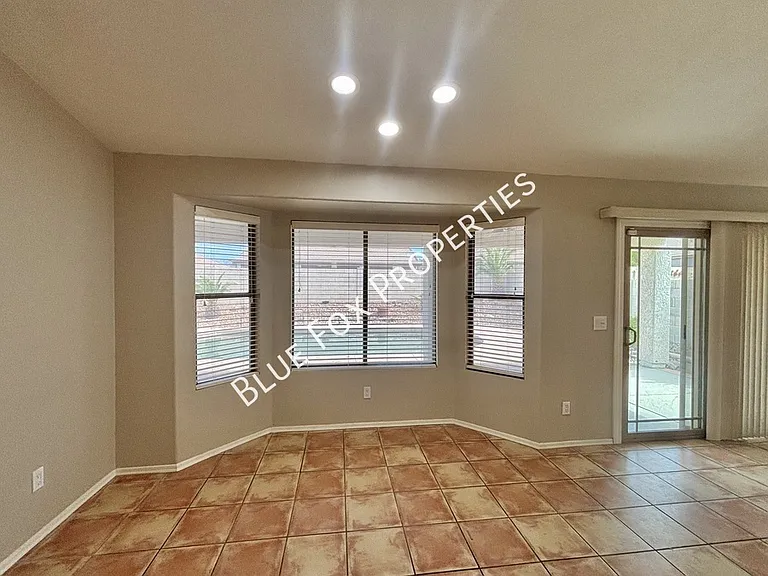 10163 E Falcon Point Dr — Photo 7