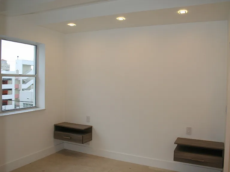 1390 Ocean Dr #402 — Photo 19