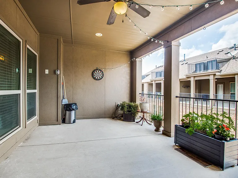 5705 Headquarters Dr — Photo 21