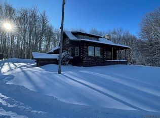 546 Saddle Club Rd, Windber, PA 15963