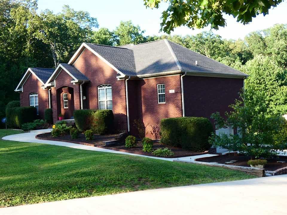 1st image of 22 Shepard Dr
