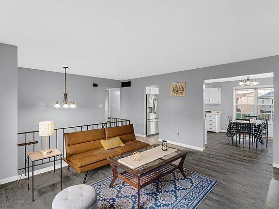 3rd image of 5939 Fillmore Pl