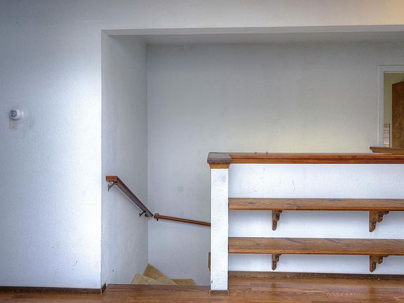 5th image of 296 Reichling Ave