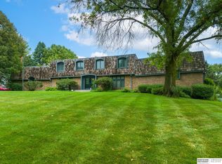 9720 Hascall St, Omaha, NE 68124