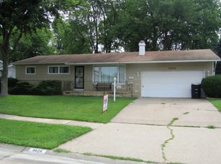 3606 36th St, Moline, IL 61265