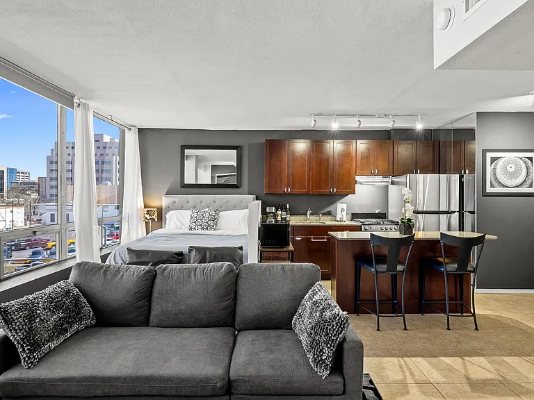 1212 Guadalupe St #406 — Photo 12