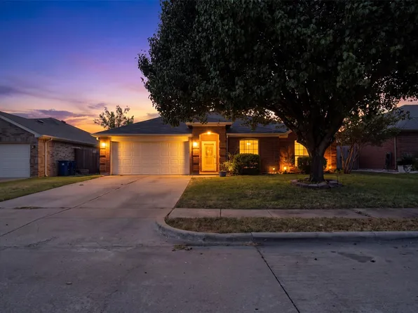 1017 Aaron Dr, Burleson, TX 76028