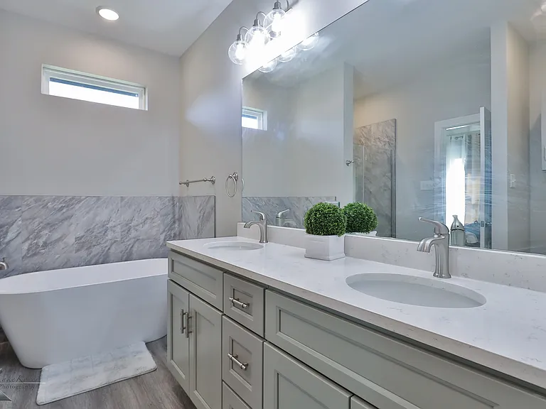 5433 Fallbrook Dr — Photo 17