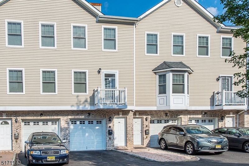 1st image of 56 S Maple Avenue #B