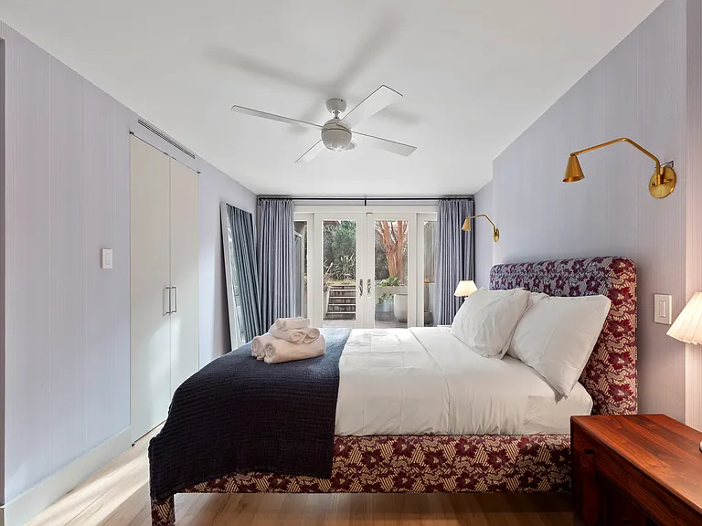 160 Ainslie St #1 — Photo 19
