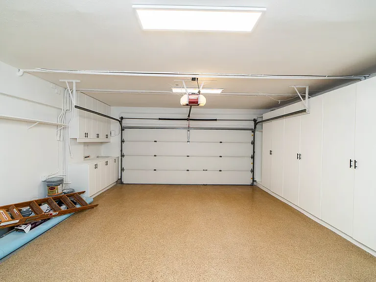16832 Coral Cay Ln — Photo 39