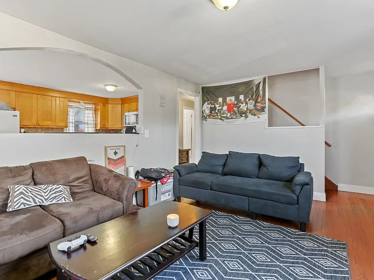 65 Dobson St — Photo 5