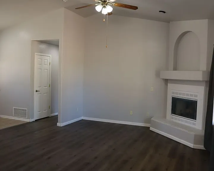 5717 E Calle De La Fresa — Photo 8