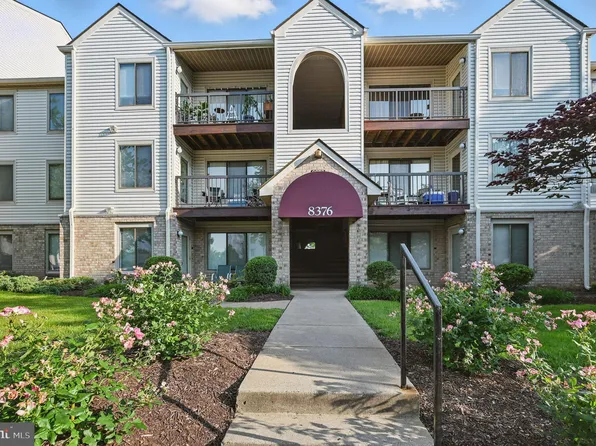8376 Buttress Ln APT 102, Manassas, VA 20110