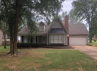 269 Oakleigh Dr, Collierville, TN 38017