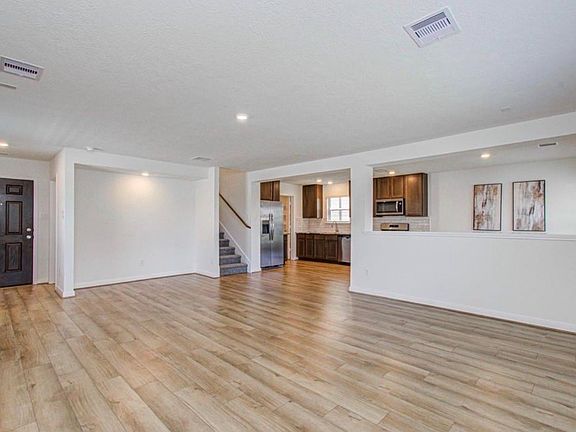 4th image of 22802 Wolfshire Way