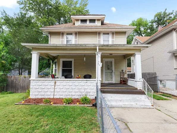 438 N Hinkley Ave, Rockford, IL 61101