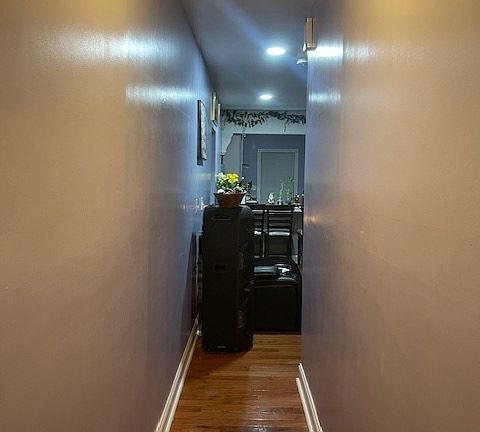 4th image of 176 Pearl St #2