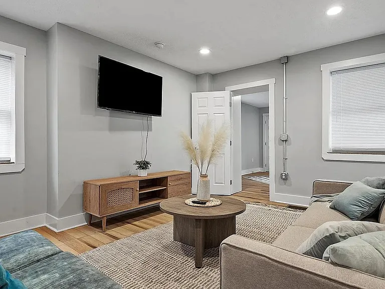 1117 Spring Garden Ave — Photo 10