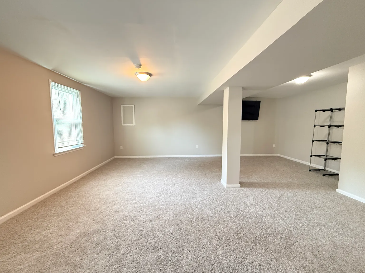 6228 Eightth — Photo 3