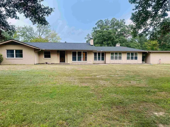 1617 Sulphur Springs Rd, Malvern, AR 72104