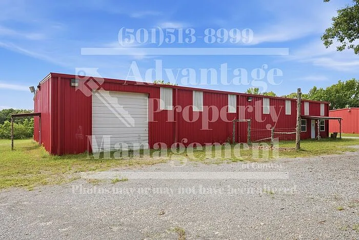 2 bed, 1.0 bath, 5000 sqft, $2,000 — Photo 2