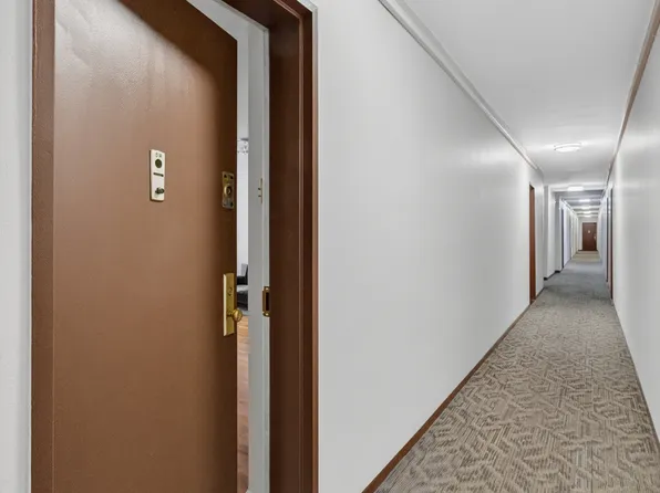 1577 East 17th Street image 15 of 15