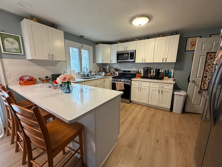 26 Dellwood Dr #1 — Photo 2