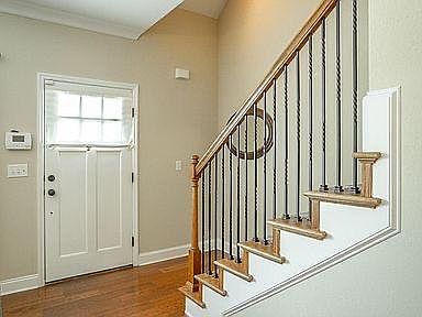 4th image of 6934 Park Dr