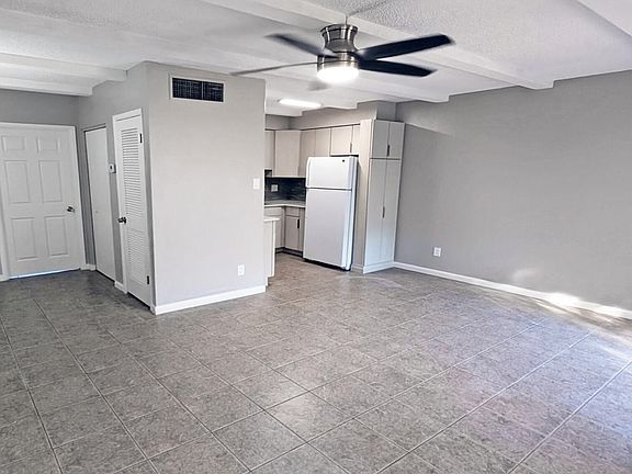 4th image of 1018 E Osborn Road #A