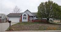 1st image of 420 E Oakwood Dr
