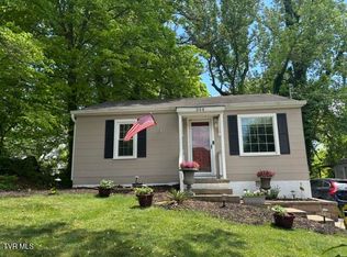 344 Magnolia Dr, Bristol, VA 24201