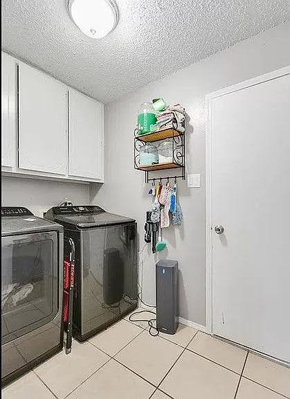 3814 Butterfield Rd — Photo 12