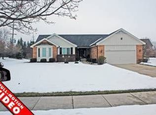 37366 Saint Martins St, Livonia, MI 48152