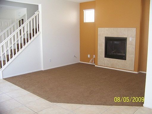4th image of 844 E Orchid Ln