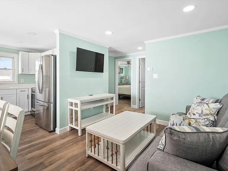 322 Bayshore Dr #2W — Photo 7