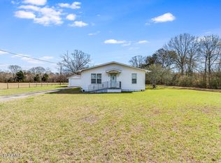 886 Wisdom Rd, Opelousas, LA 70570
