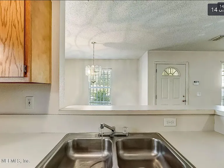 345 Belfort St — Photo 7