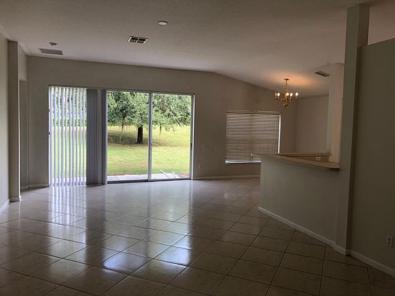3rd image of 1614 Fiddlewood Ct