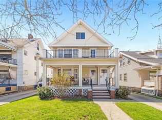 2114 Elbur Ave, Lakewood, OH