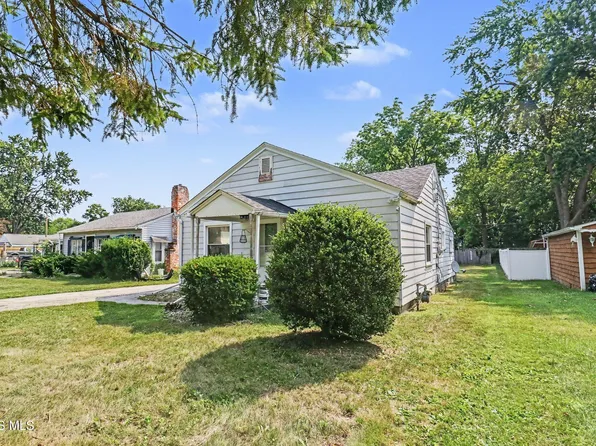 5848 Pickard Dr, Toledo, OH 43613