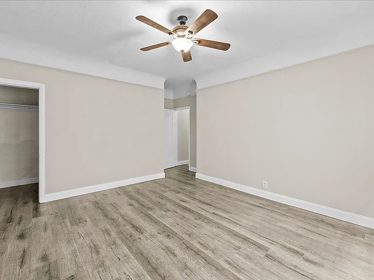 118 N Westmoreland Ave #202 — Photo 11