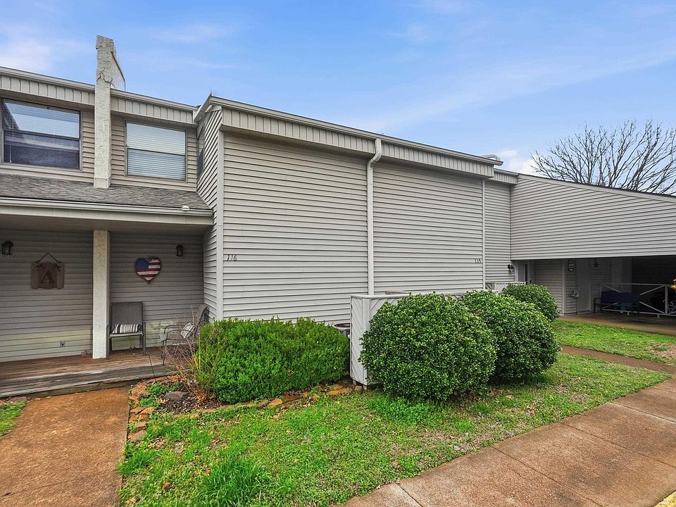 1st image of 135 Hillview Dr #116