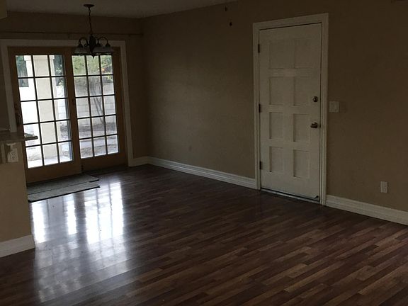 Family room/dining
