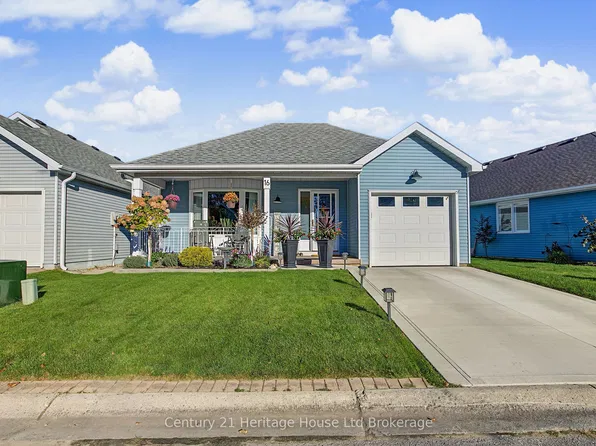 16 Sinclair Dr, Tillsonburg, ON N4G 5L7
