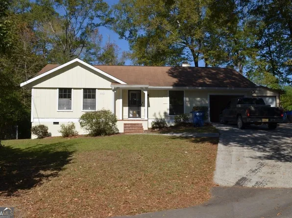 1157 Ridgeview Cir, Macon, GA 31220