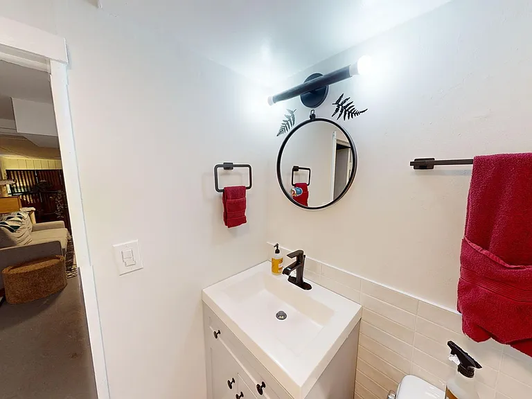 208 Canner St — Photo 40