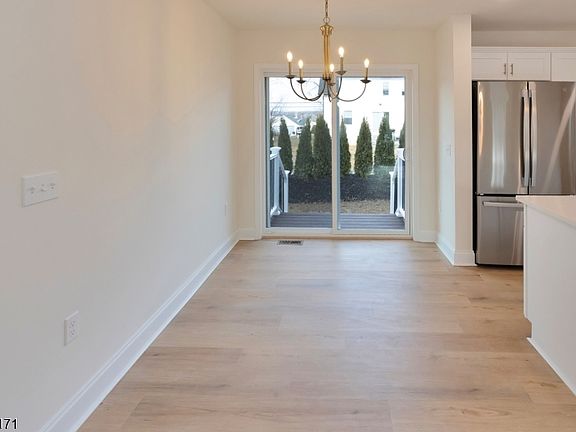 5th image of 5 Cooks Rd