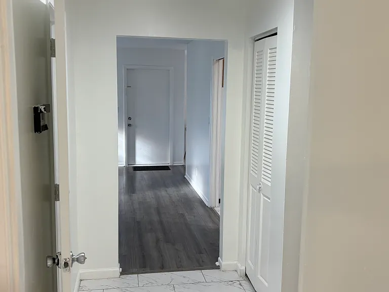 199 NE 23rd St #199 — Photo 27
